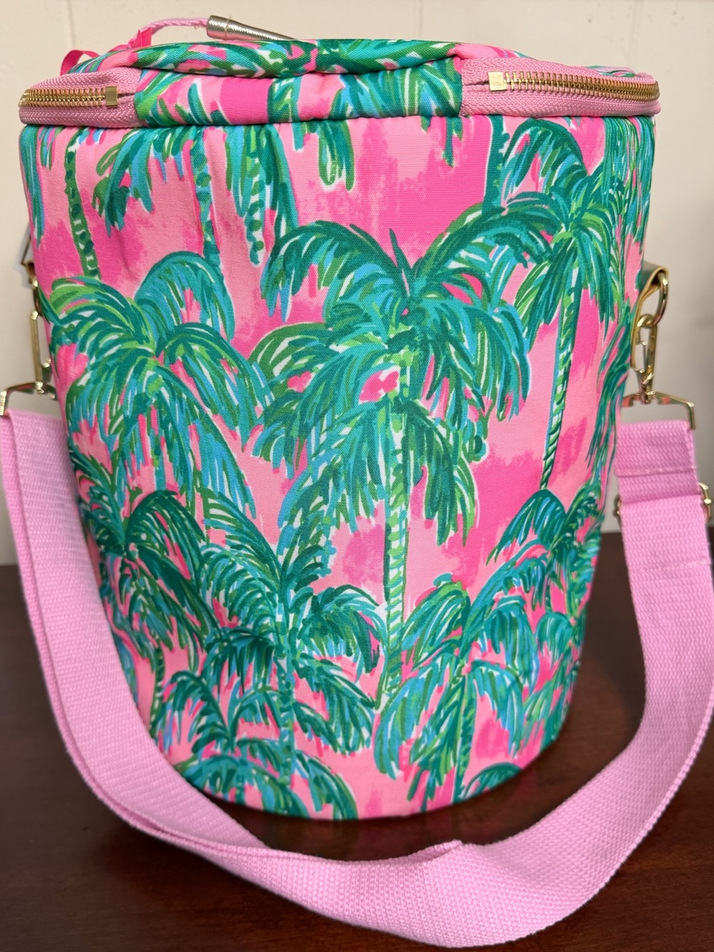NWT Lilly Pulitzer Beach Cooler Bag in Suite Views Palm Print pink & green - Picture 8 of 11